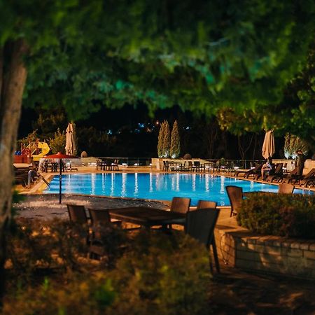 Ashur Hotel Dukhan Kültér fotó