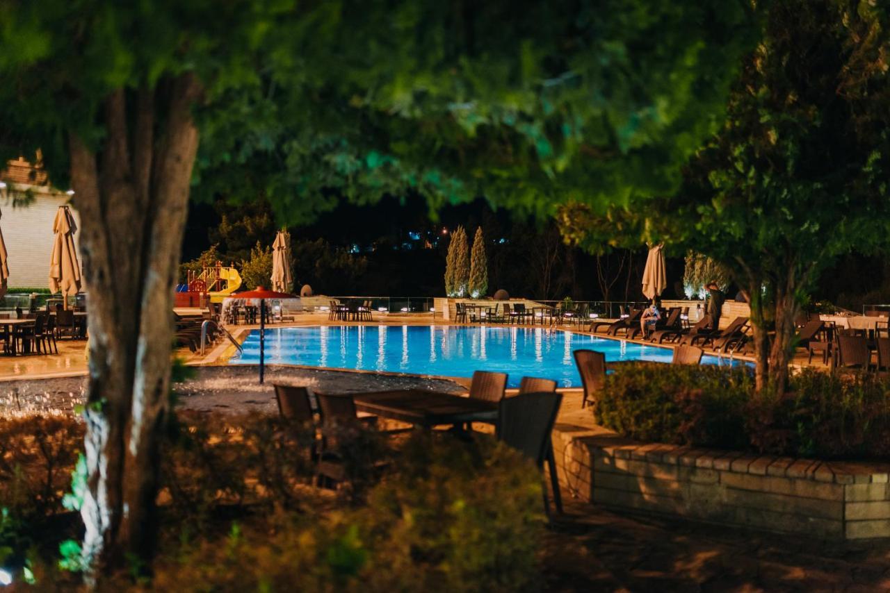 Ashur Hotel Dukhan Kültér fotó