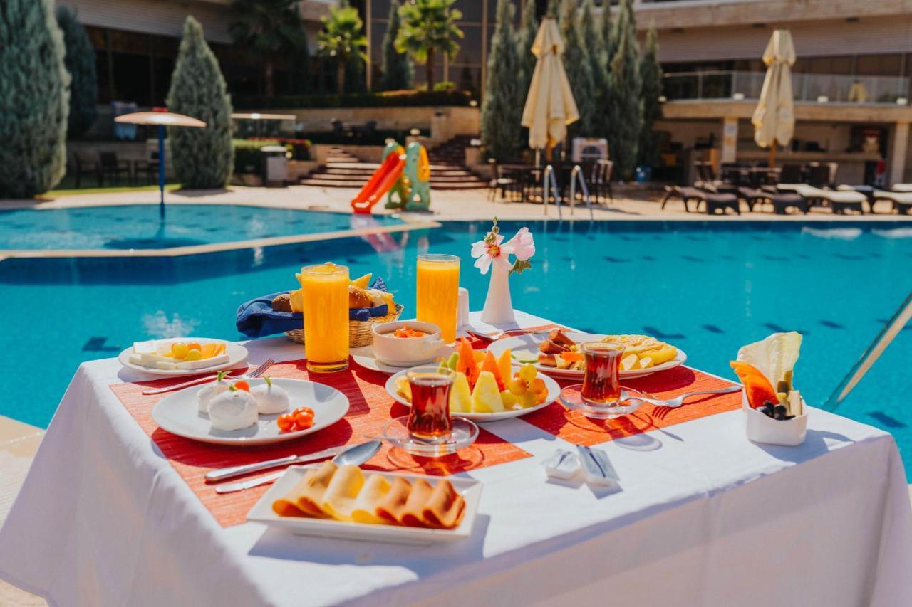 Ashur Hotel Dukhan Kültér fotó