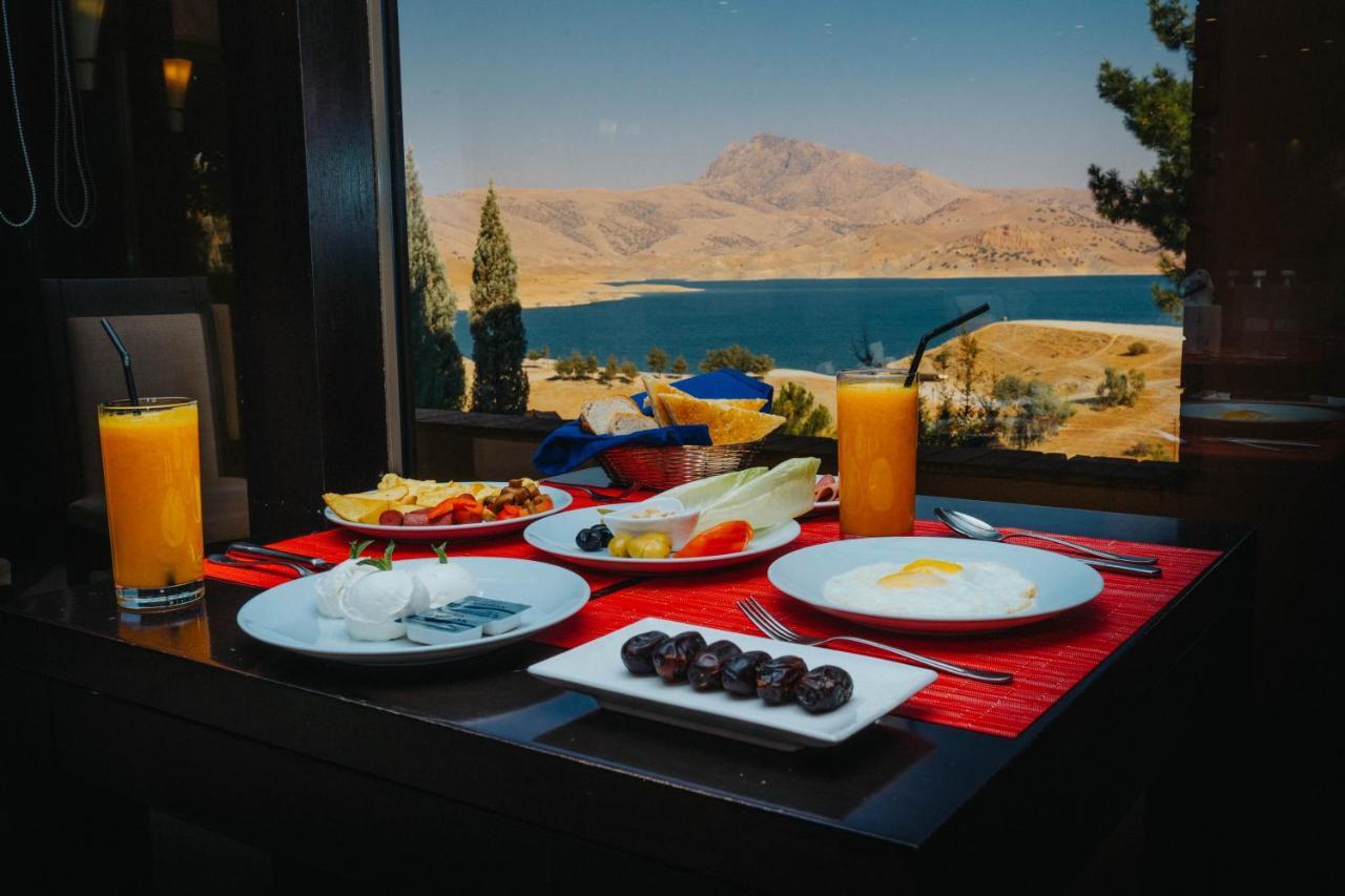 Ashur Hotel Dukhan Kültér fotó