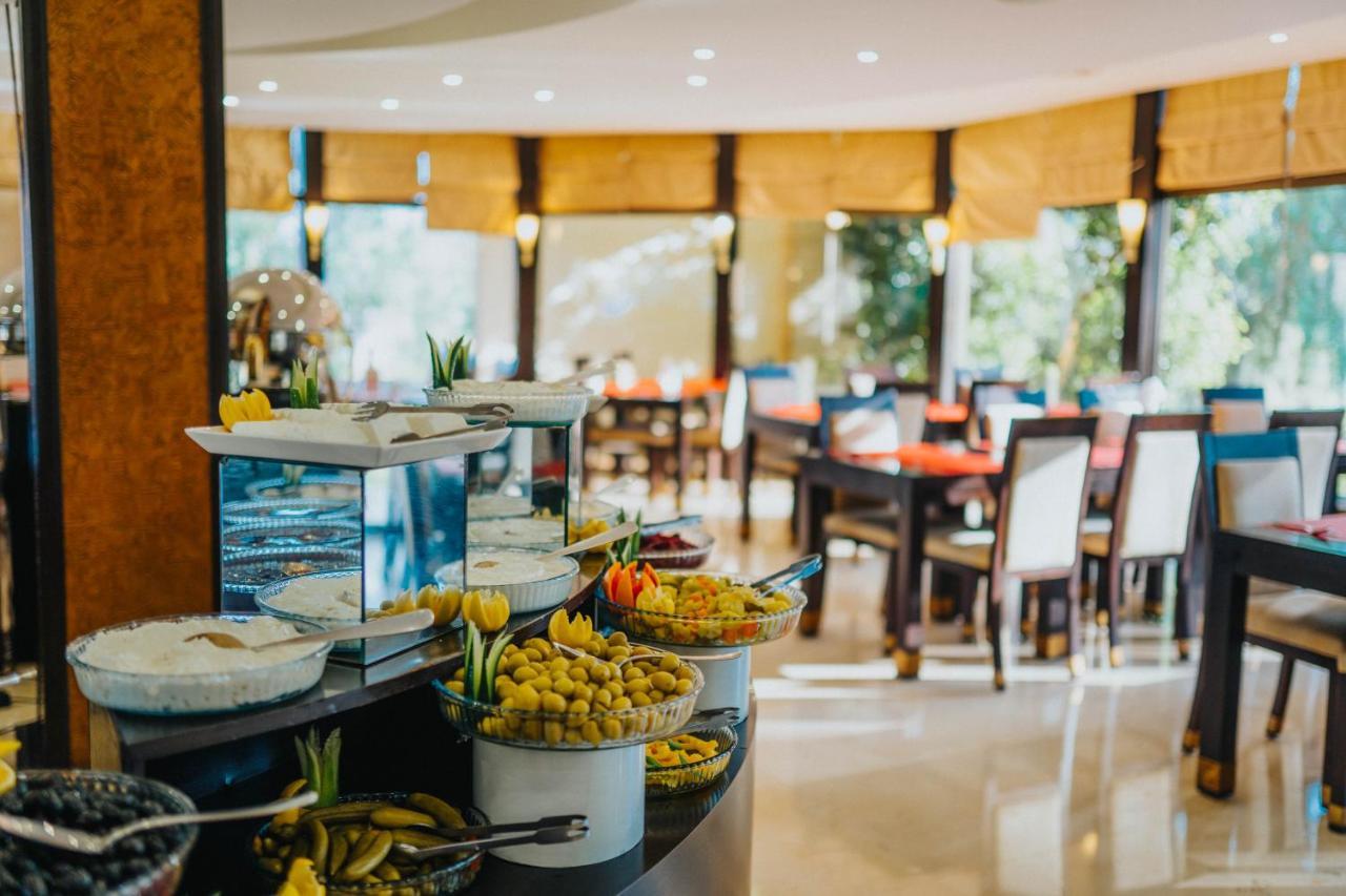 Ashur Hotel Dukhan Kültér fotó