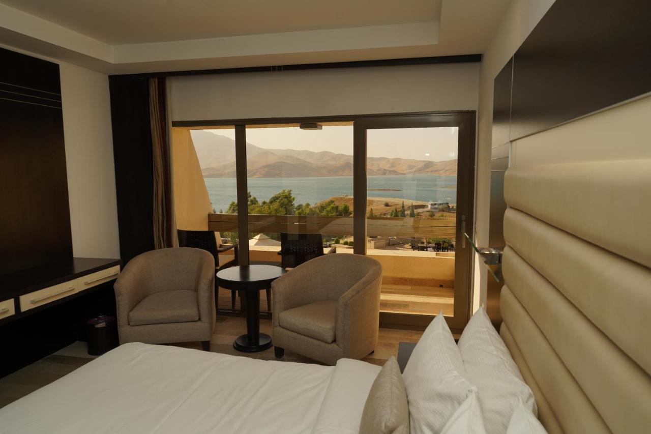 Ashur Hotel Dukhan Kültér fotó