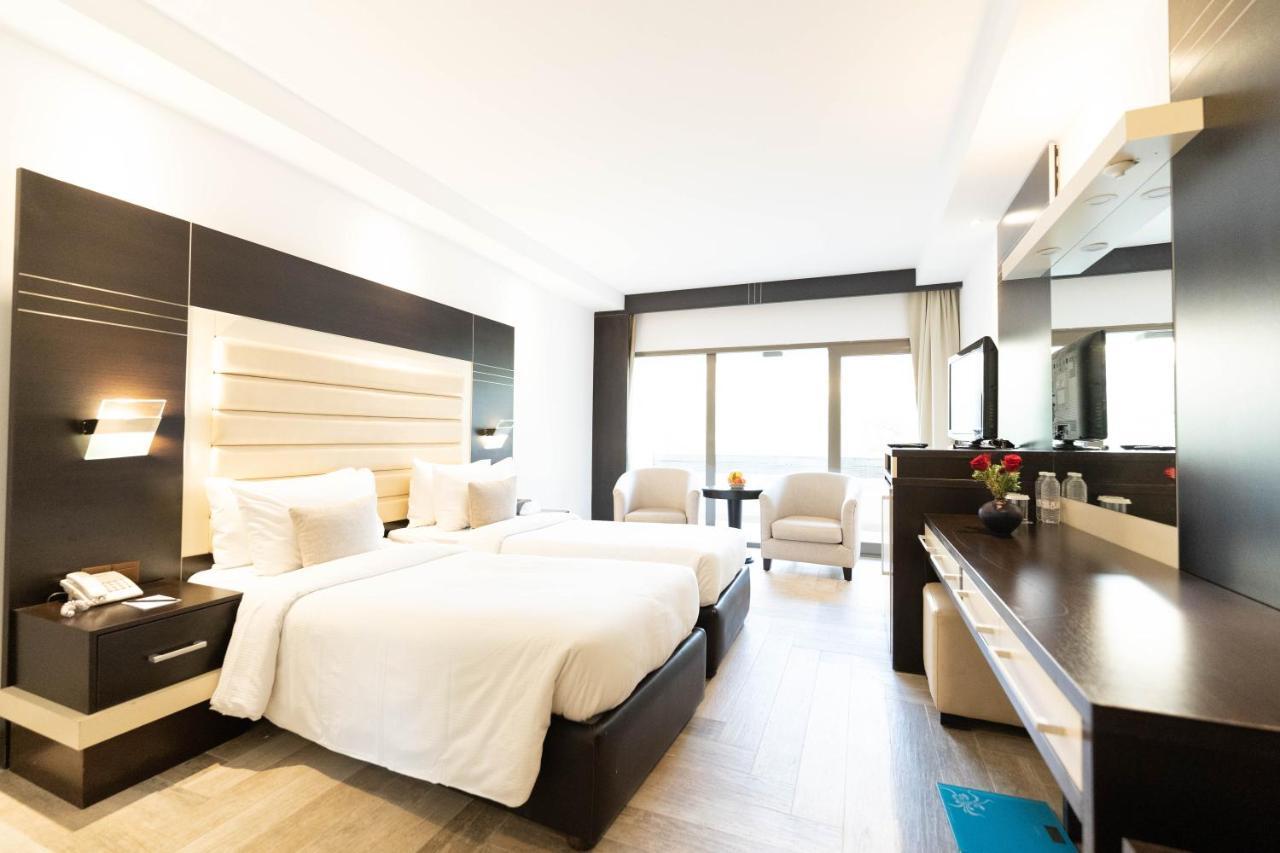Ashur Hotel Dukhan Kültér fotó